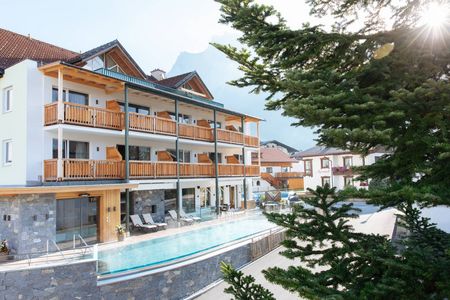 4-star Hotel Sonnenspitze - holidays at the Zugspitze